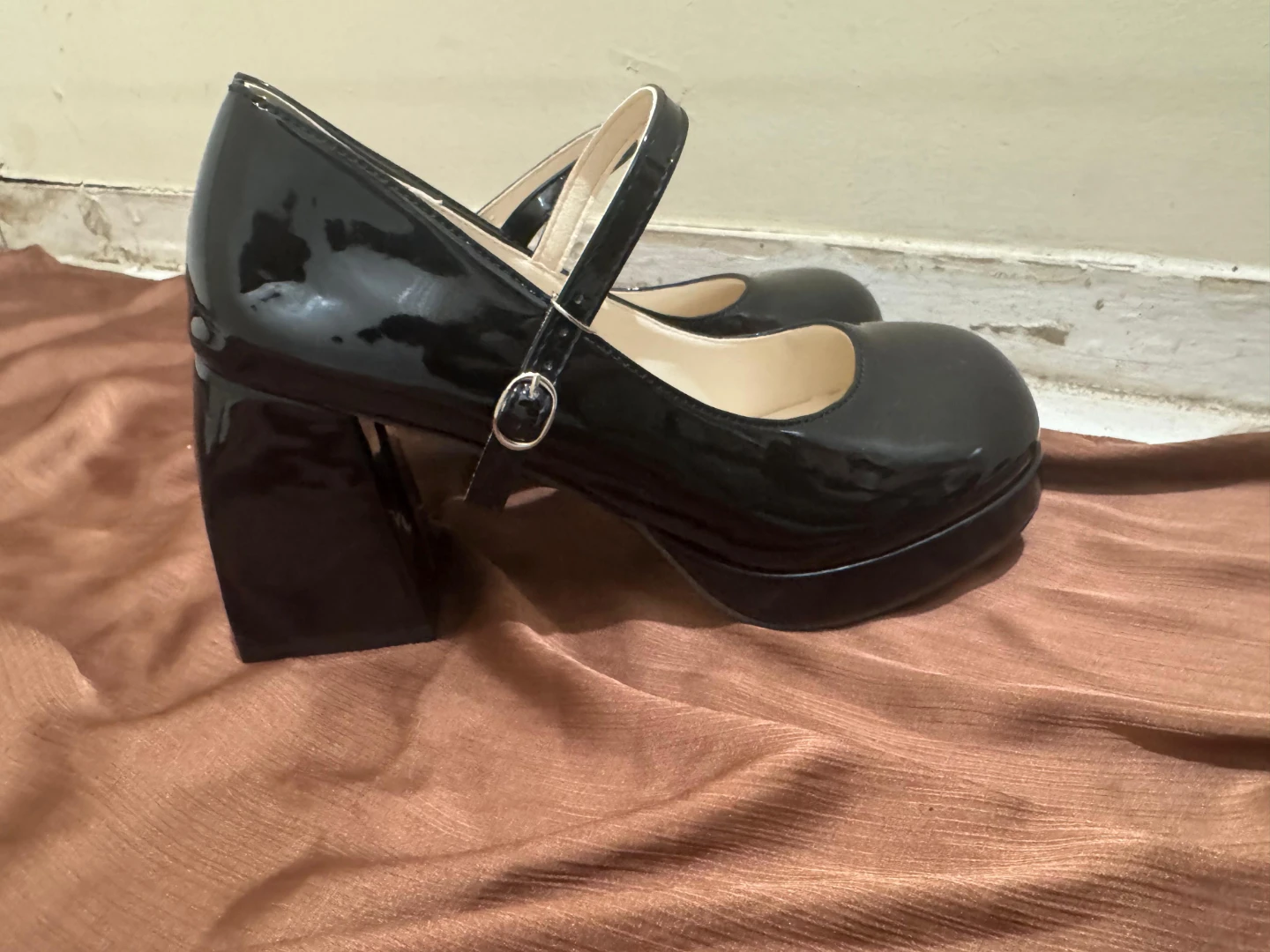 Women's Black French Style Party Casual High Heel shoes.