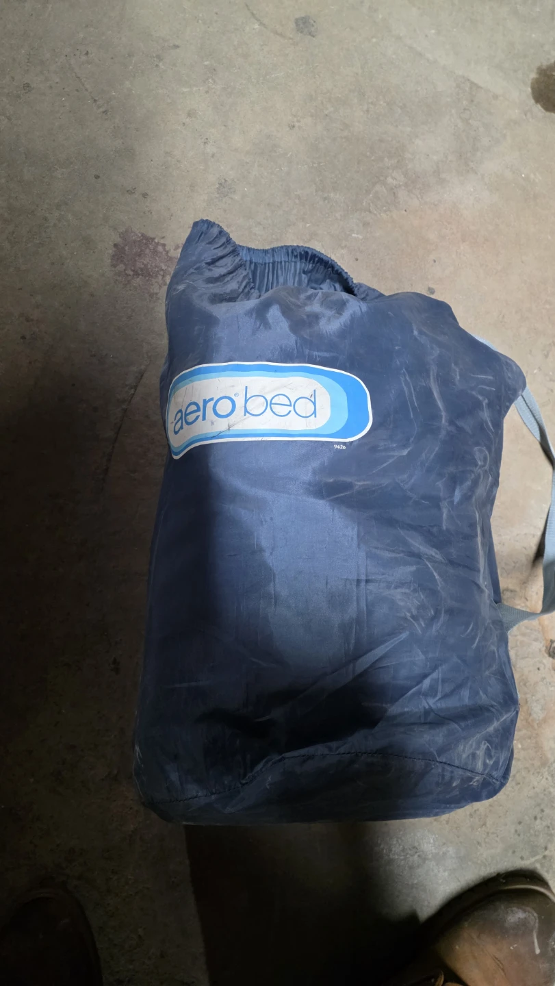AeroBed with built in pump