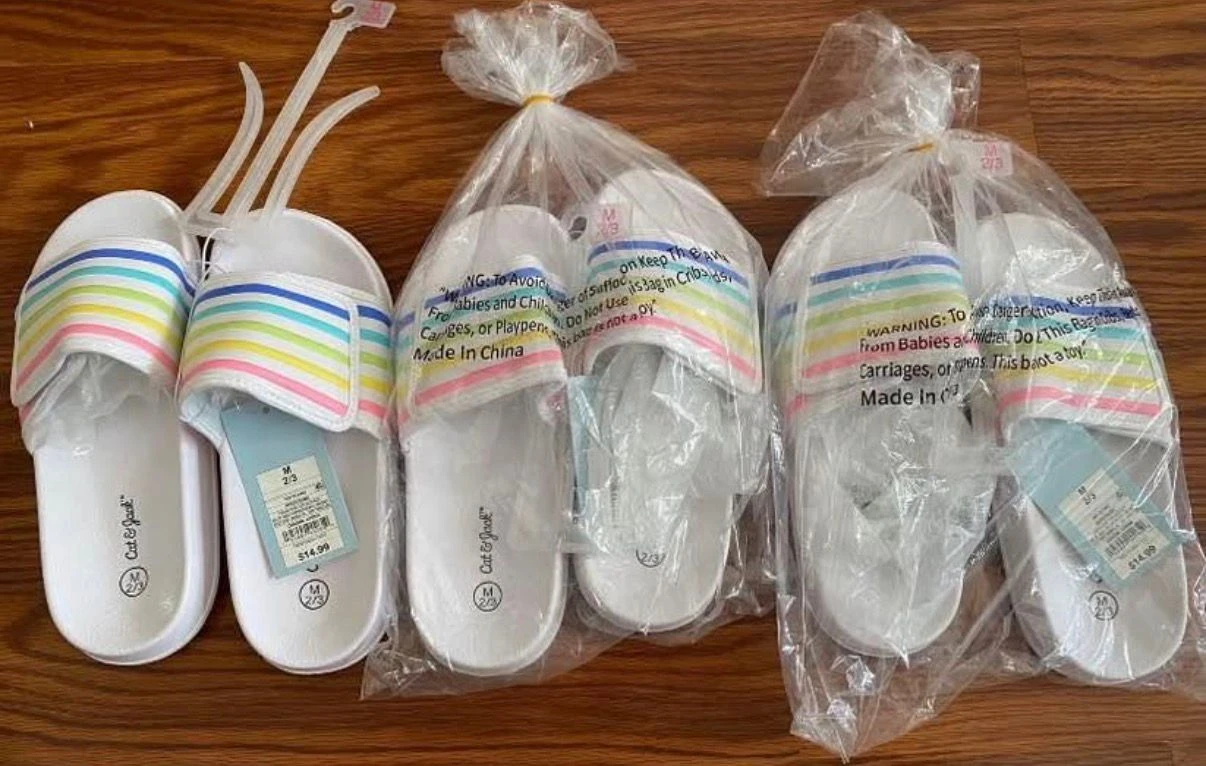 Cat & Jack Girls' Rainbow Slide Sandals  Size M (3 pairs)🏆