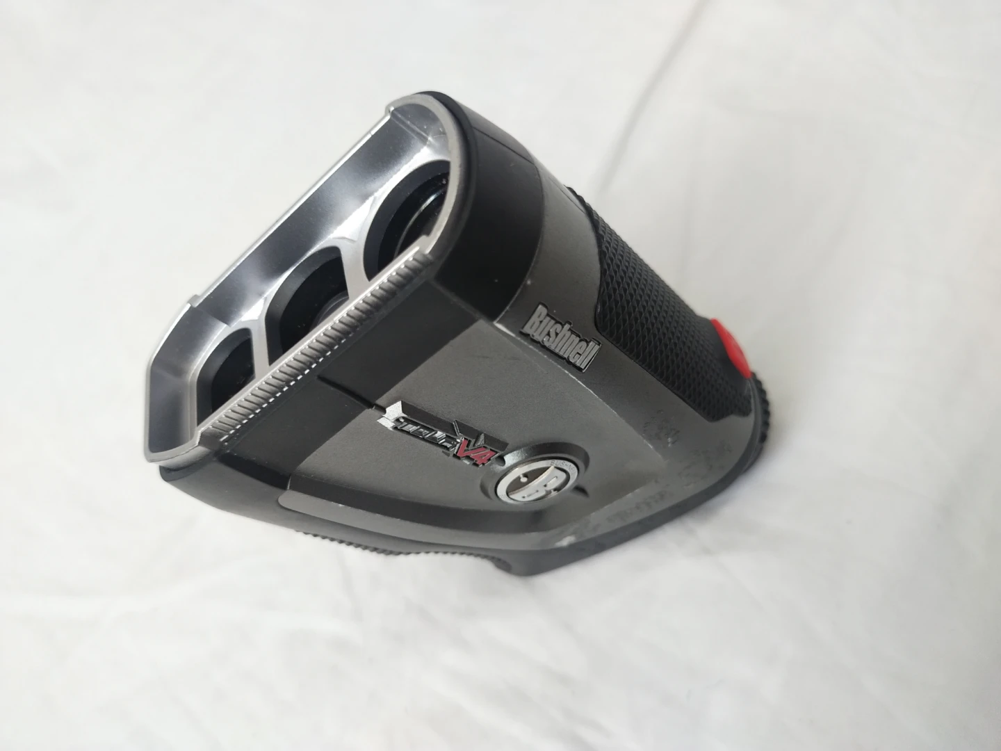 Bushnell GOLF V4 Laser Rangefinder - photo 3