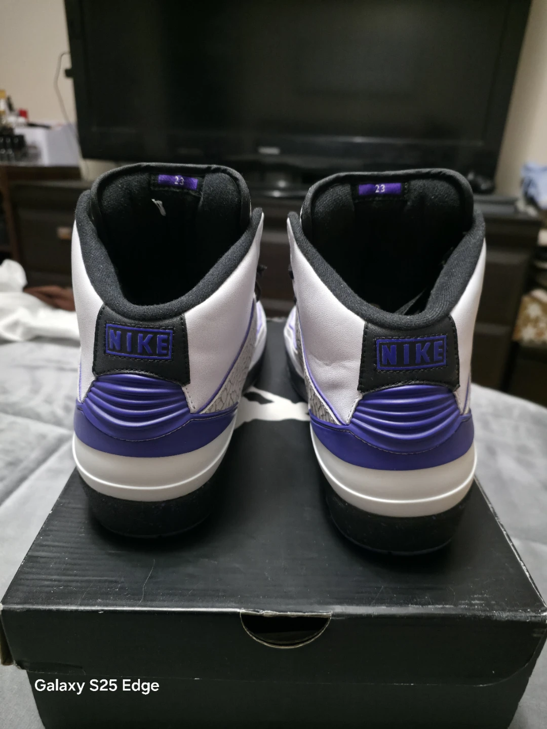 Air Jordan 2 Retro White Purple - photo 3