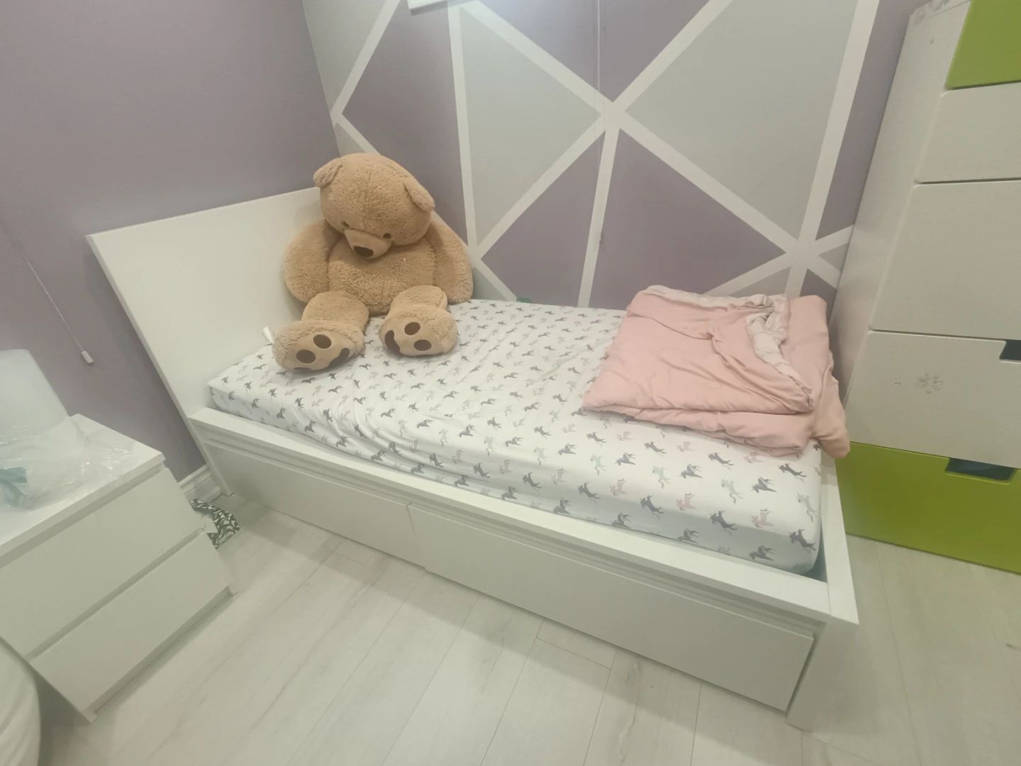 Free matress with White Twin Bed Frame with Storage Drawers - photo 2