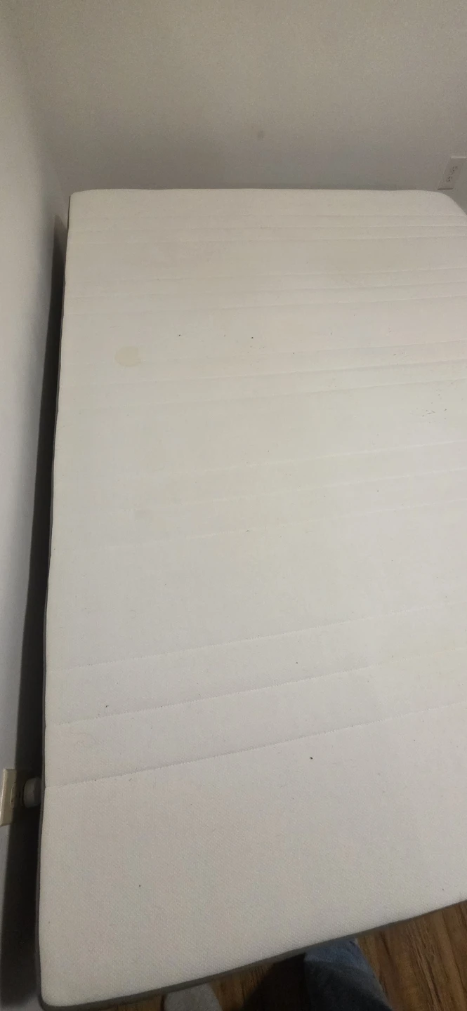 💥MOVING SALE💥Queen Mattress and box spring🥕 - photo 4