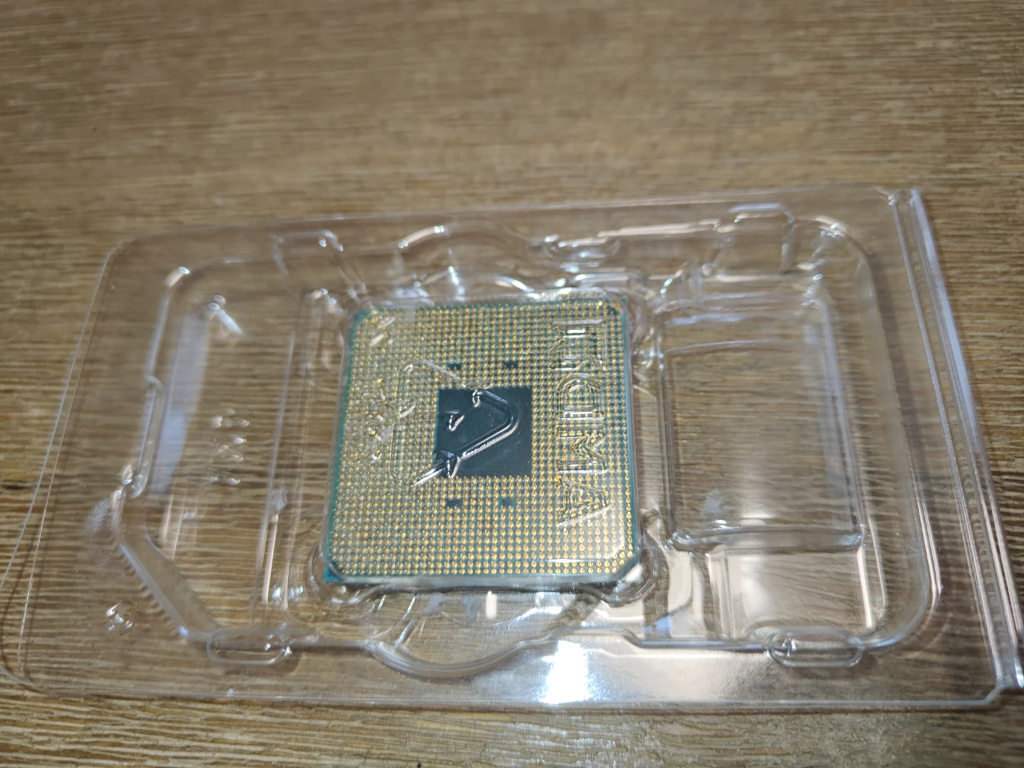 AMD Ryzen 7 2700X CPU - photo 3
