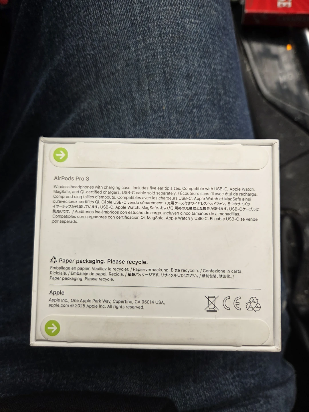 Apple AirPods Pro 3rd Gen with Charging Case - photo 2