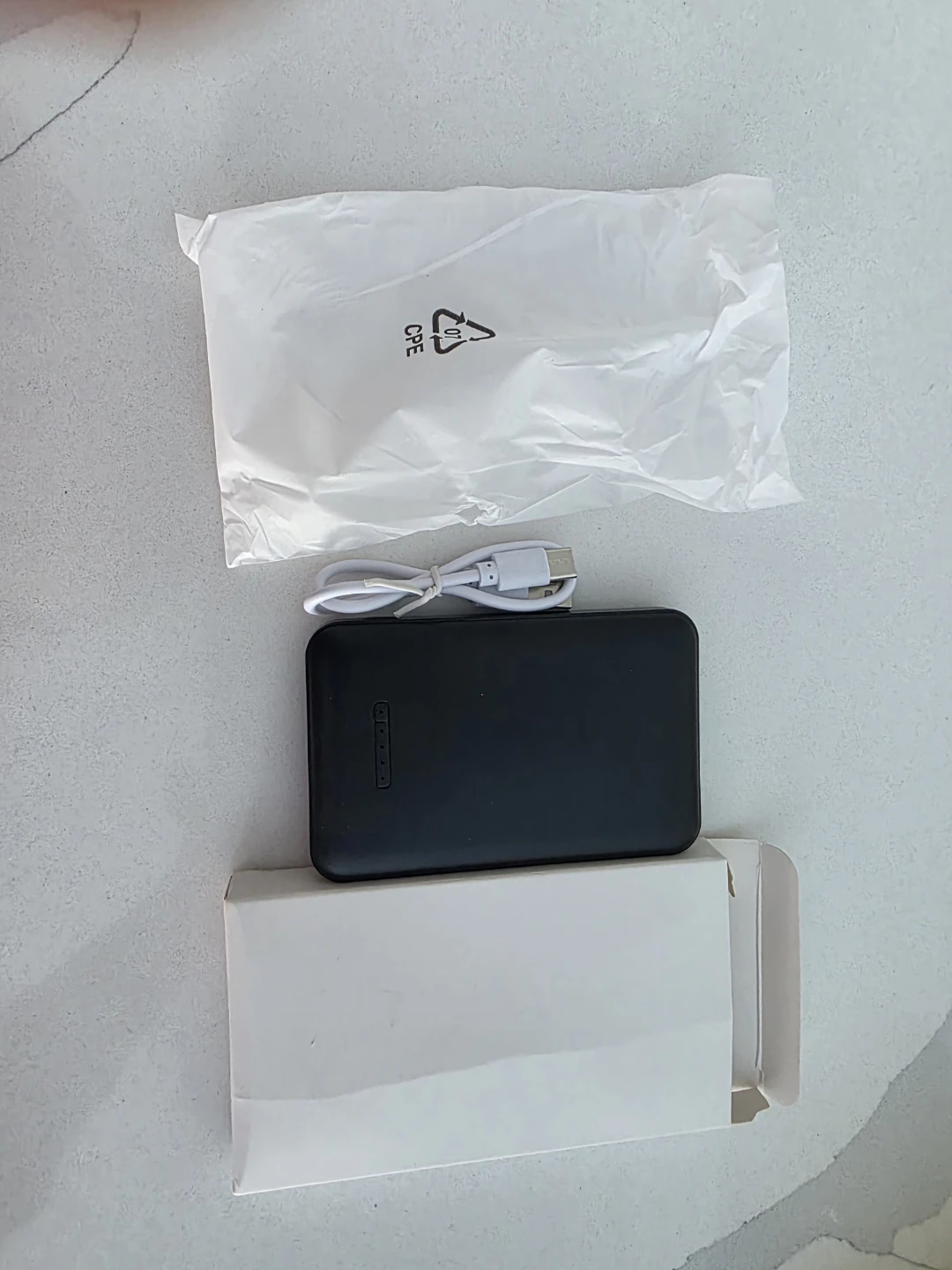 Wireless Charger Power Bank 5000mAh Brand New - photo 3