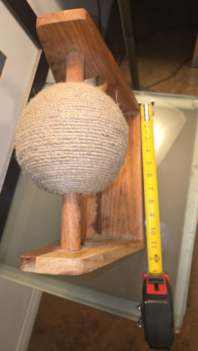 cat scratcher Ball large solid wood - photo 2