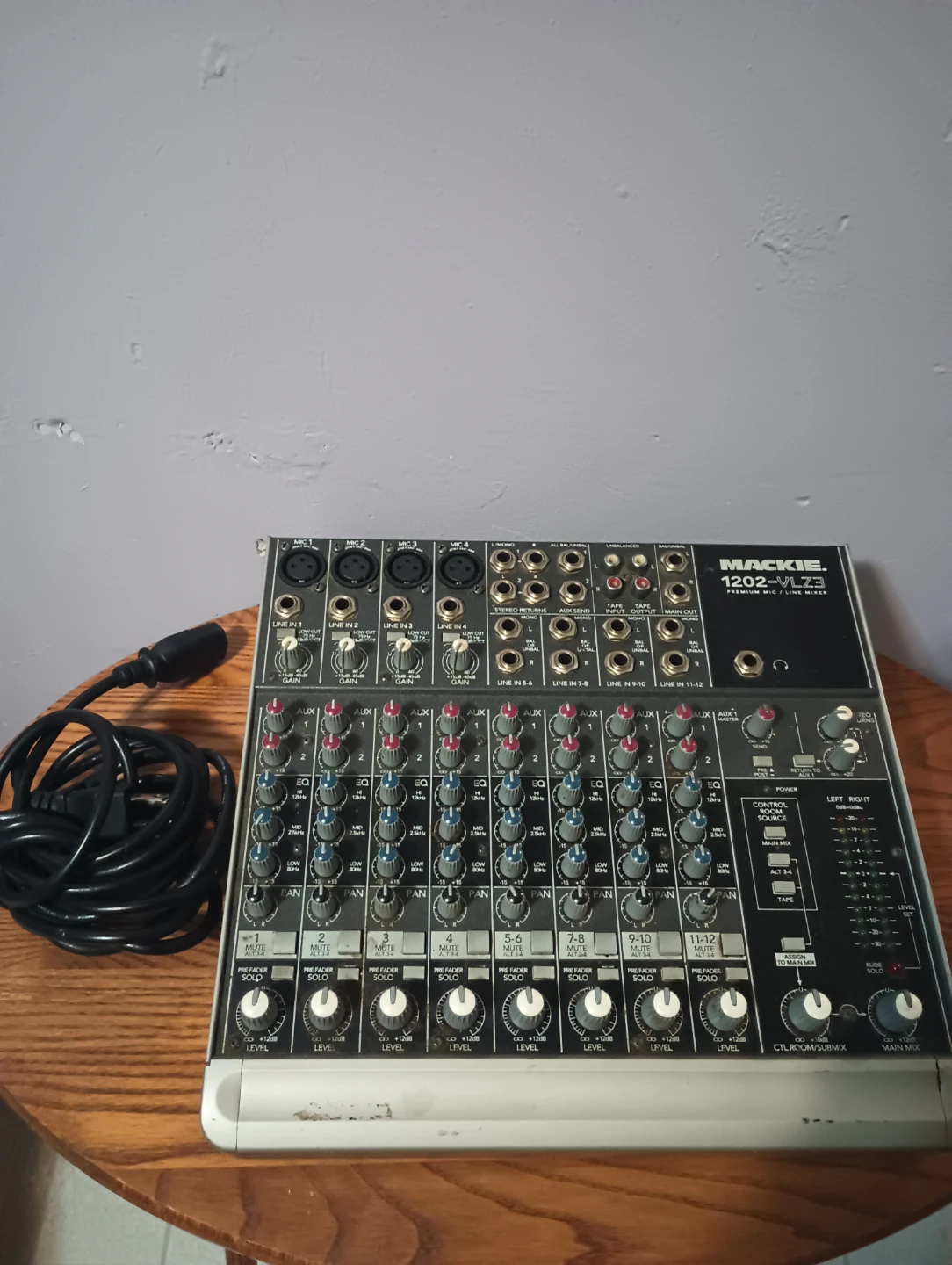 Mackie 1202-VLZ3 Premium Mic / Line Mixer