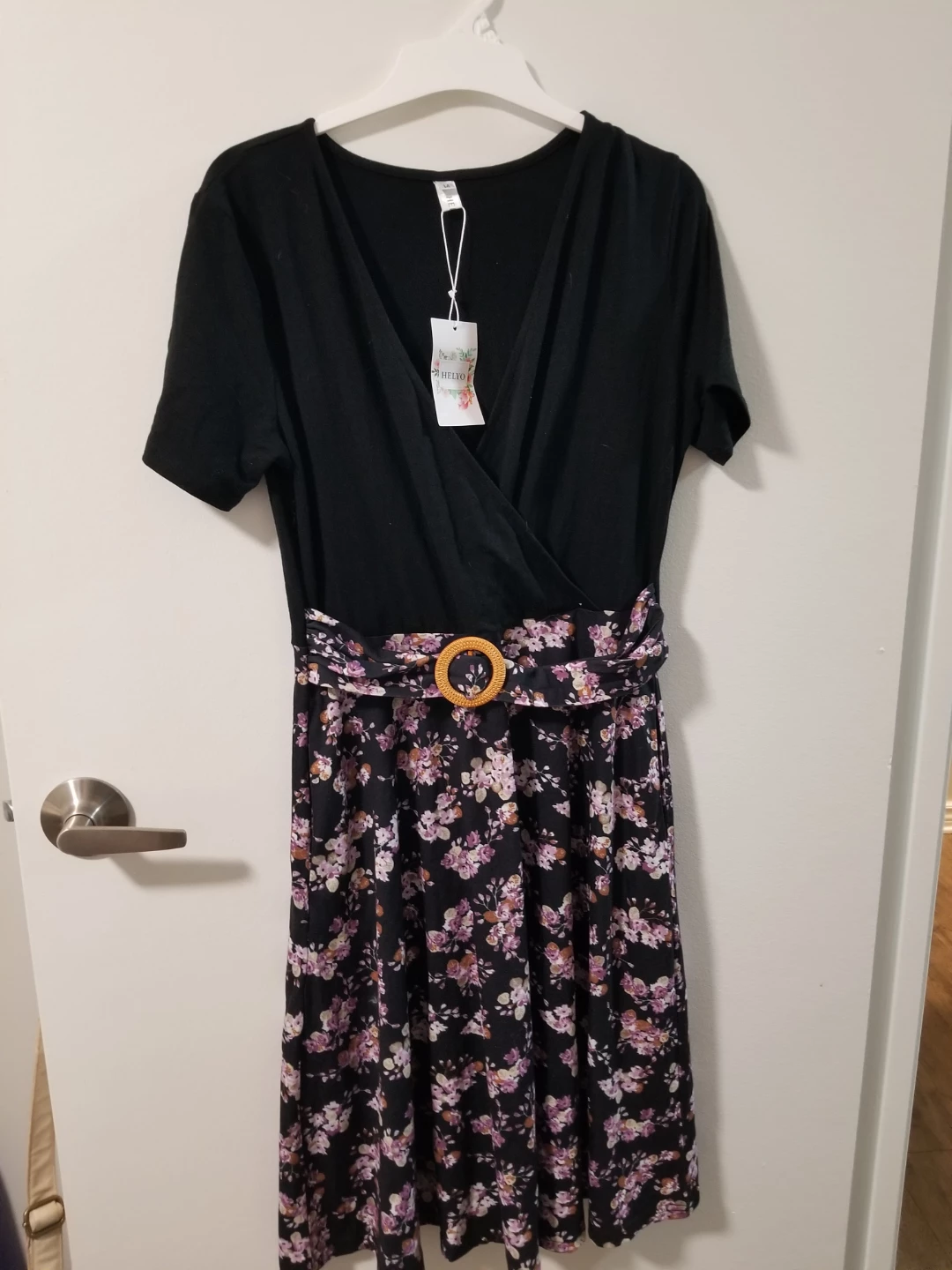 HELYO Women's Floral Print Wrap Dress Size M