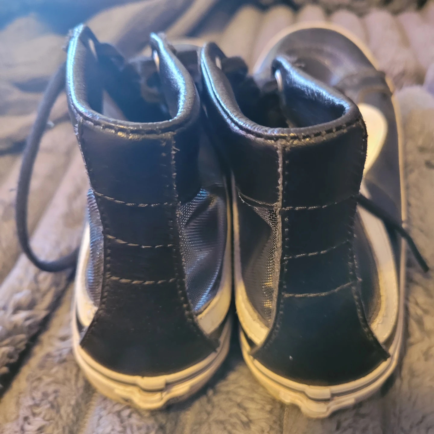 $20 M8.5/W10Vans Sk8-Hi Black Mesh High-Top Sneakers - photo 4