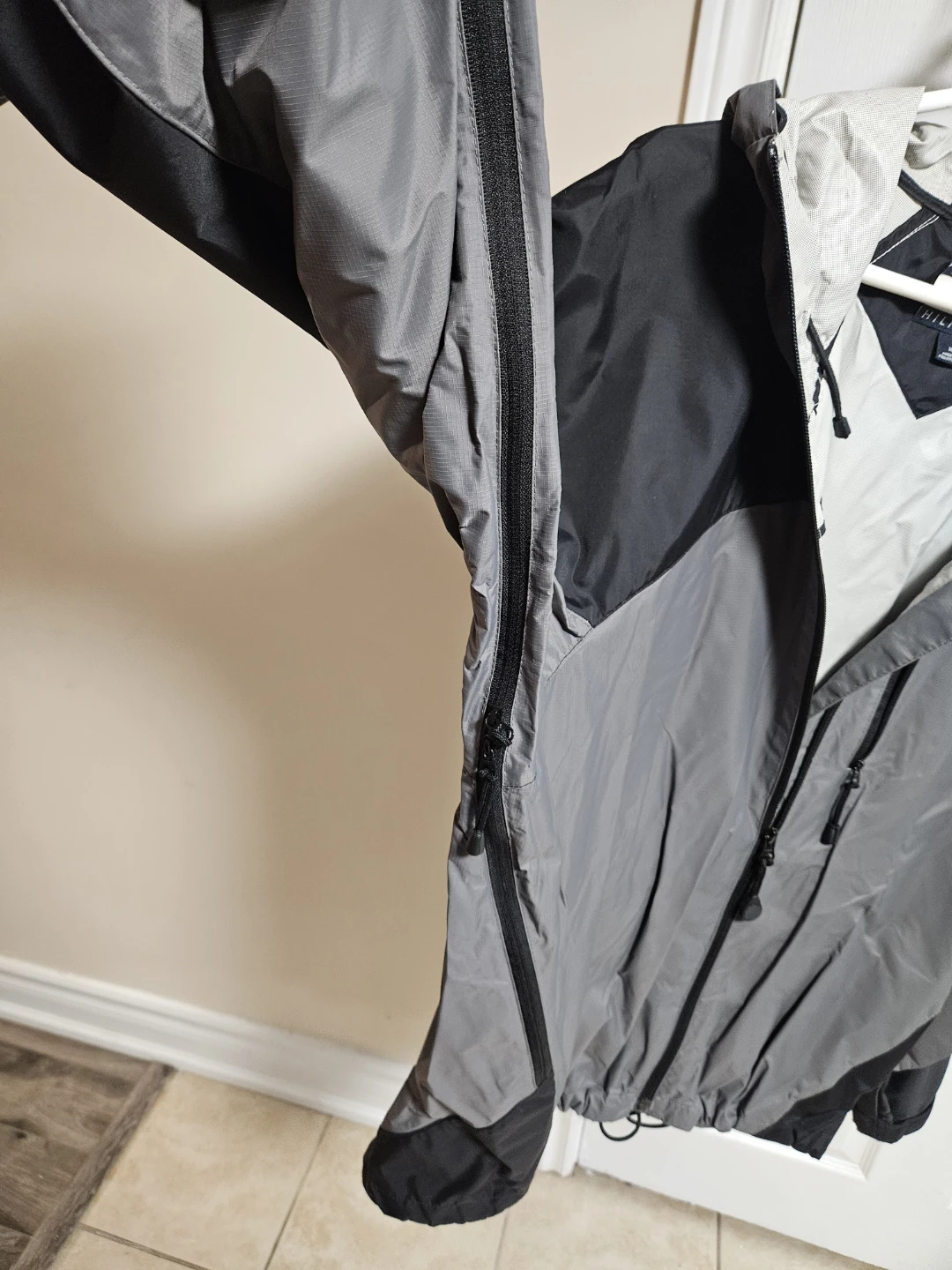 Tommy Hilfiger Windbreaker Jacket - photo 4