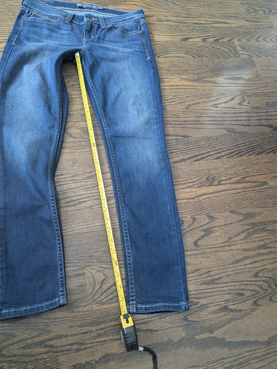 Levi's Women's  Slight Curve Jeans Size 7/28 - photo 4