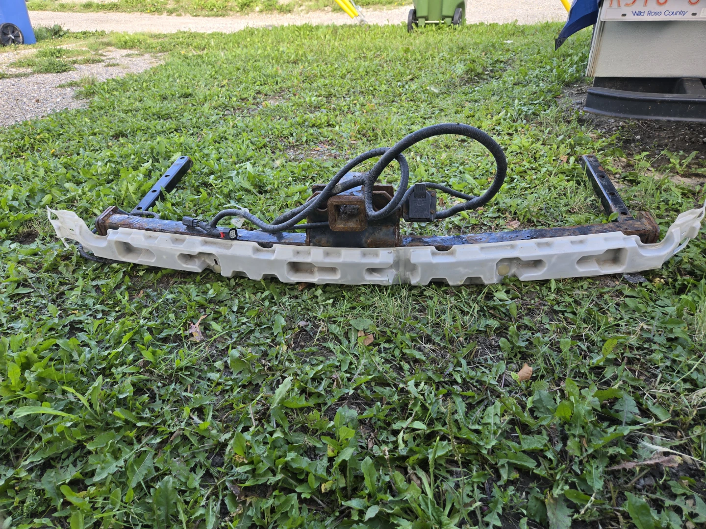 Trailer Hitch Receiver with Wiring - photo 4
