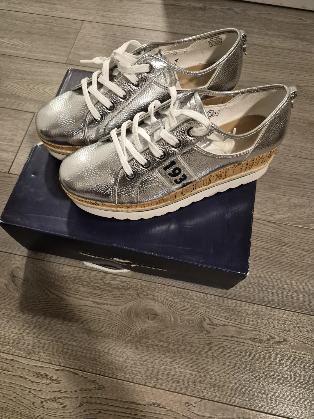 Guess Maritime Wedge Sneakers - Silver - Size 11 - photo 2
