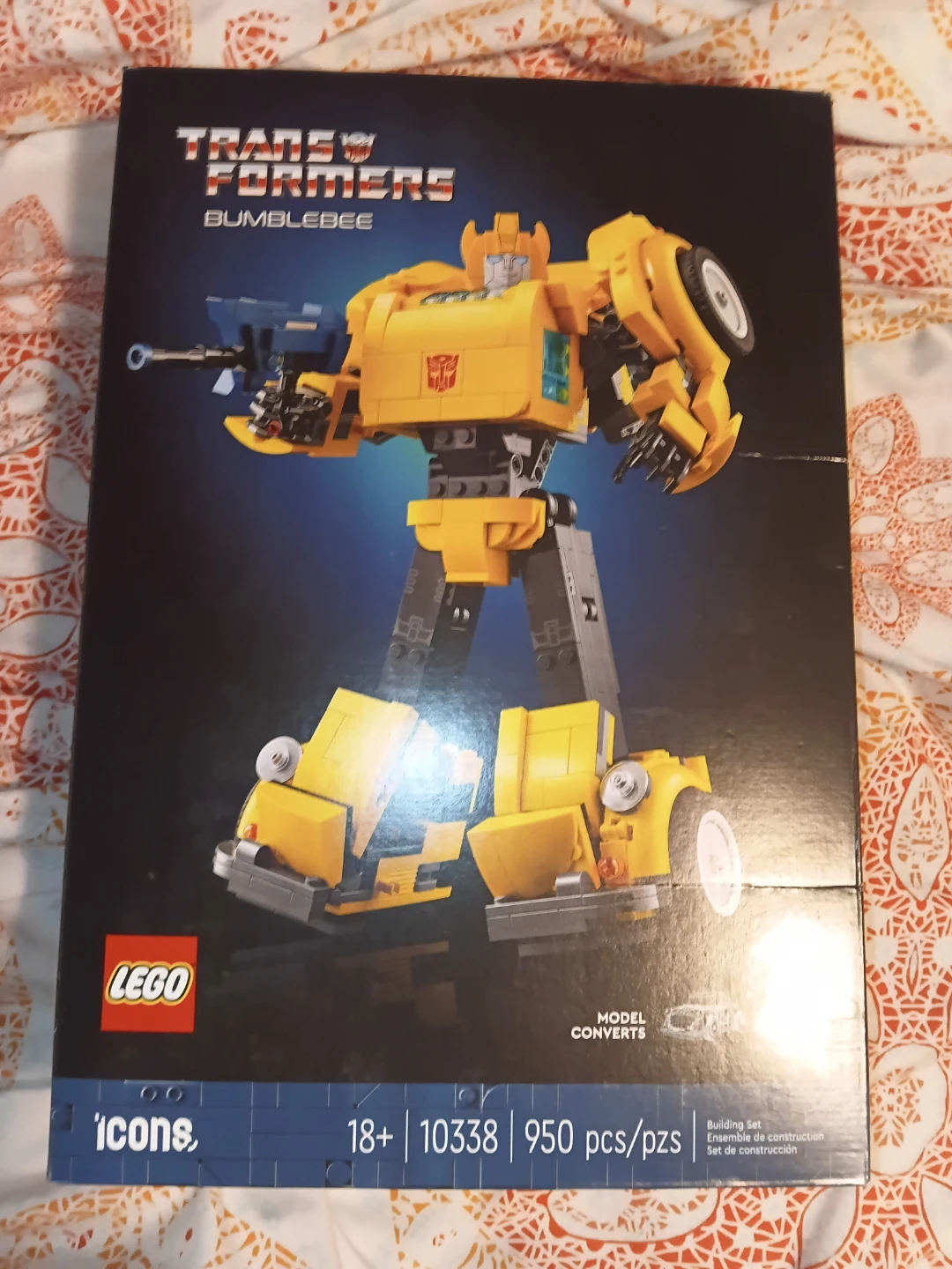 LEGO Icons Transformers Bumblebee 10338 Building Set - photo 2