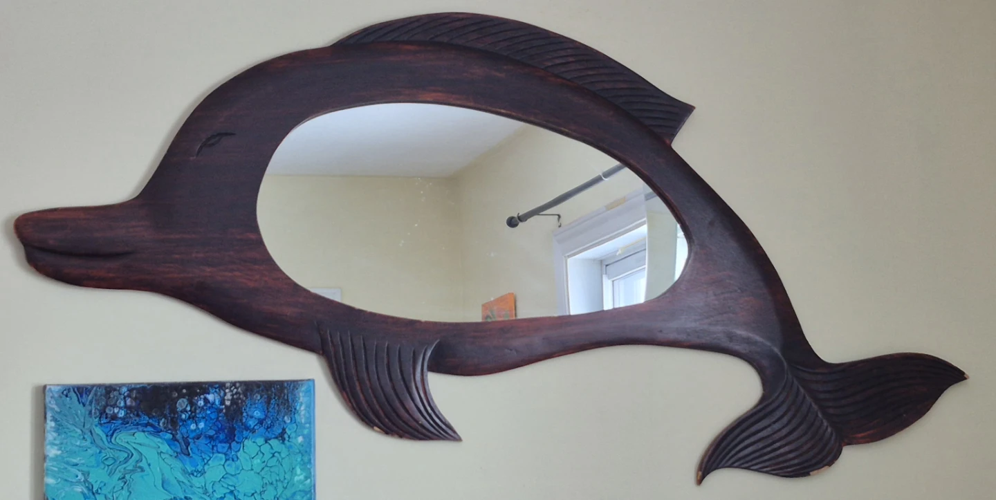 Wooden Fish Shaped Mirror🥕