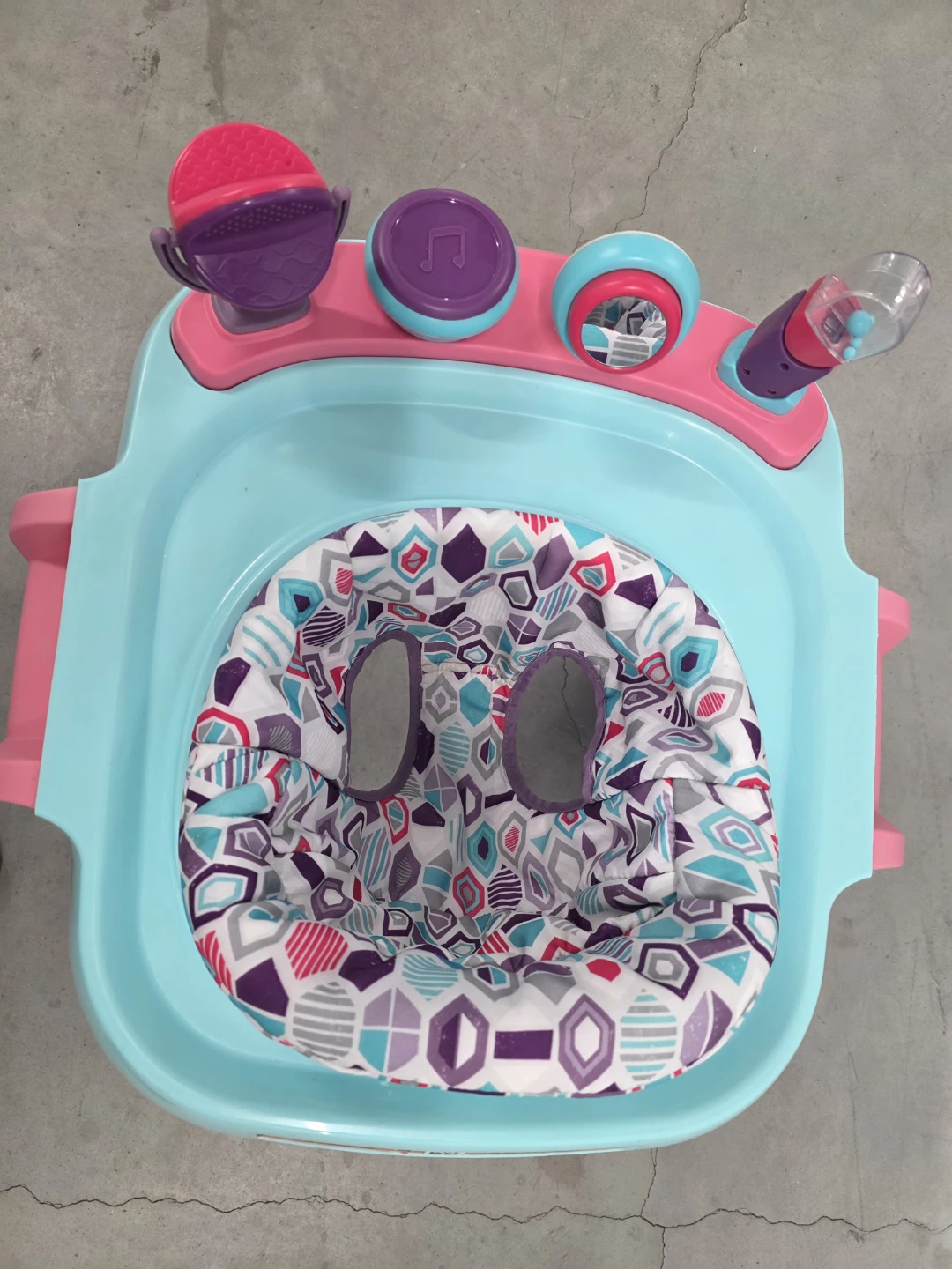 Safety 1st baby walker - photo 4