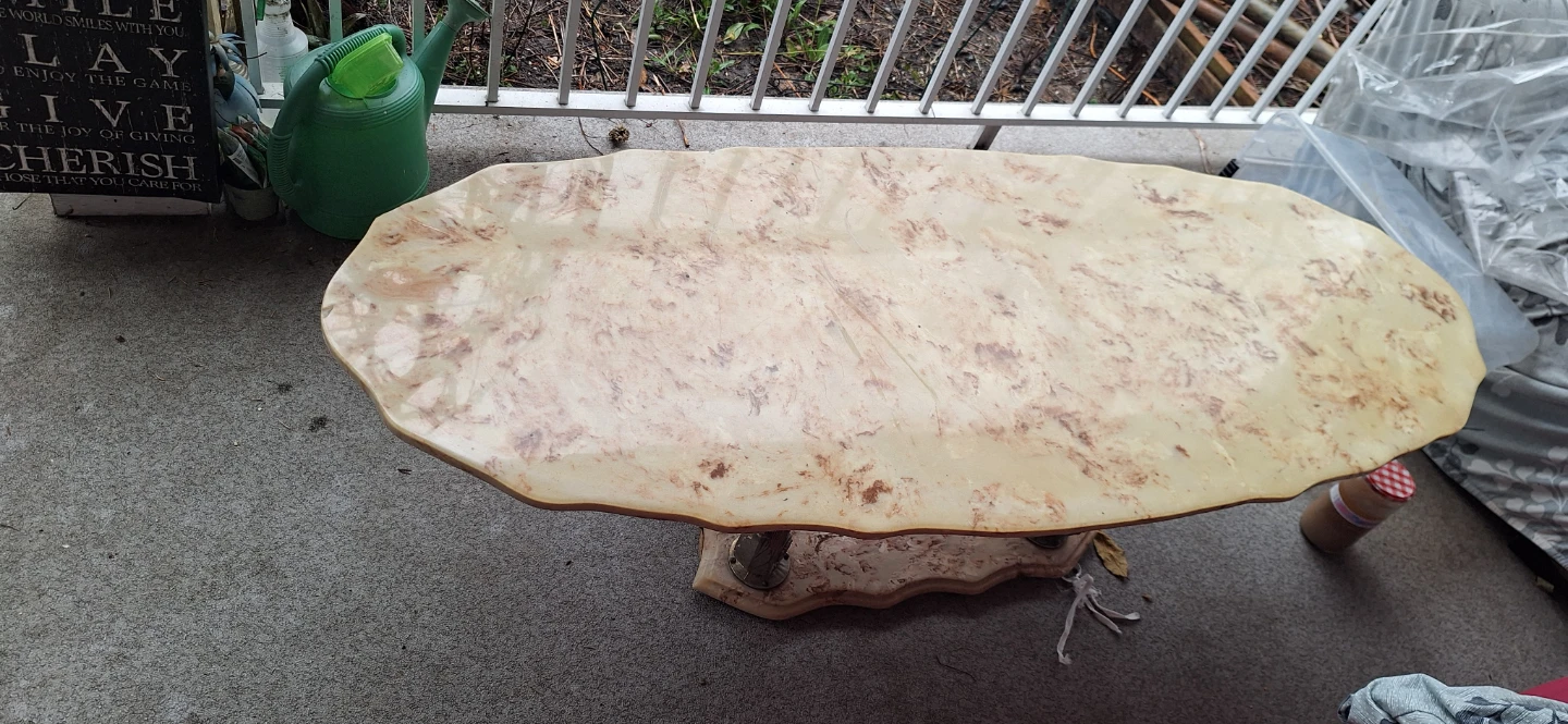 Unique Swirl Pattern Coffee Table