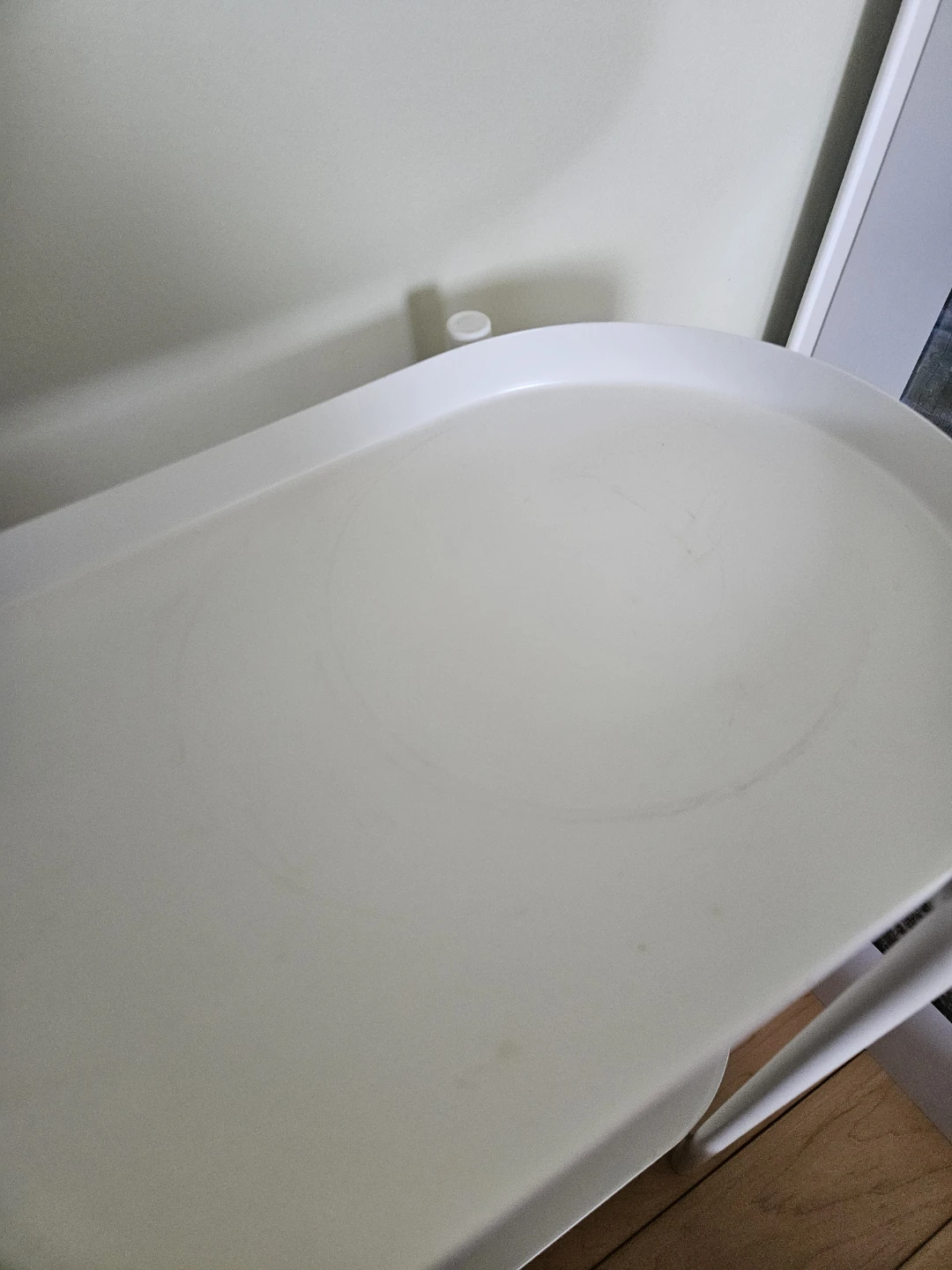 White 2-Tier Oval Side Table - photo 2