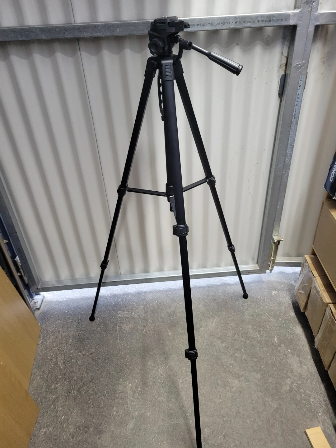 NEW Black Camera Tripod with Carrying Bag - photo 2