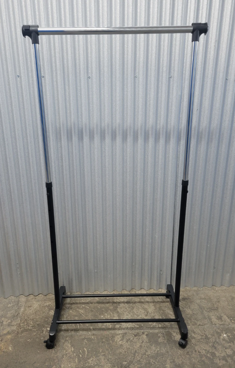 Room Essentials Garment Rack