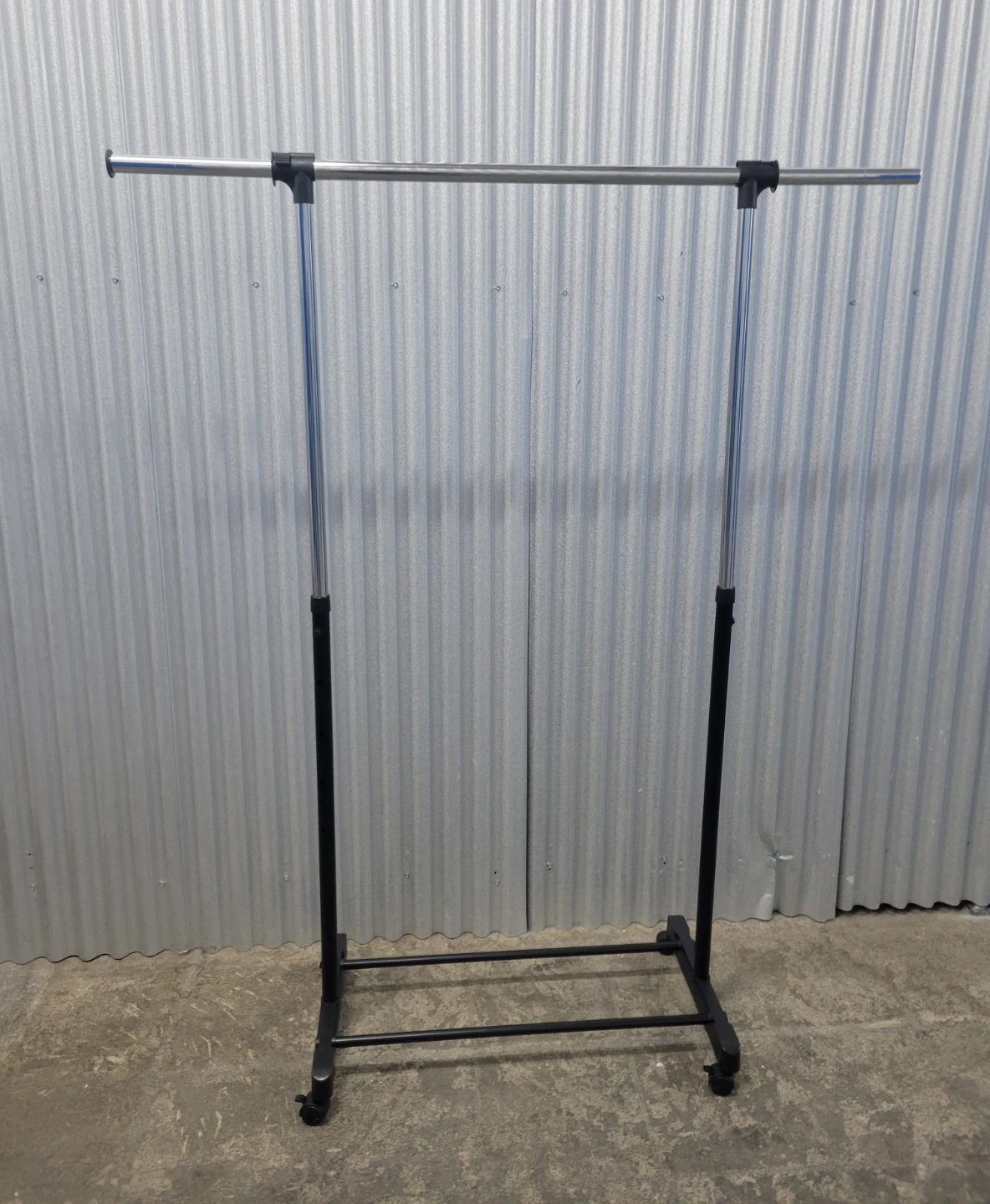 Room Essentials Garment Rack - photo 2