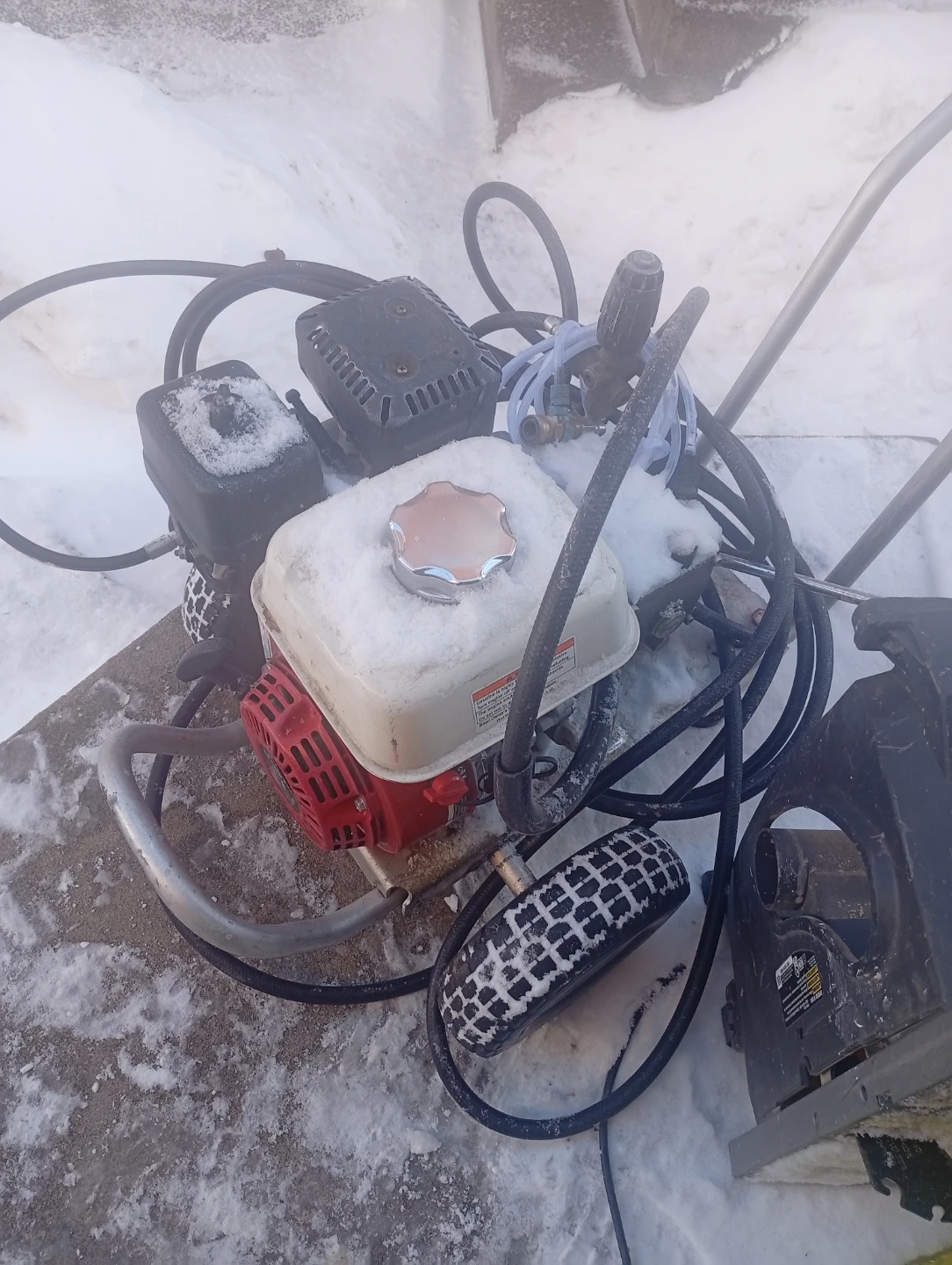 Honda Gas Powered Pressure Washer - photo 2