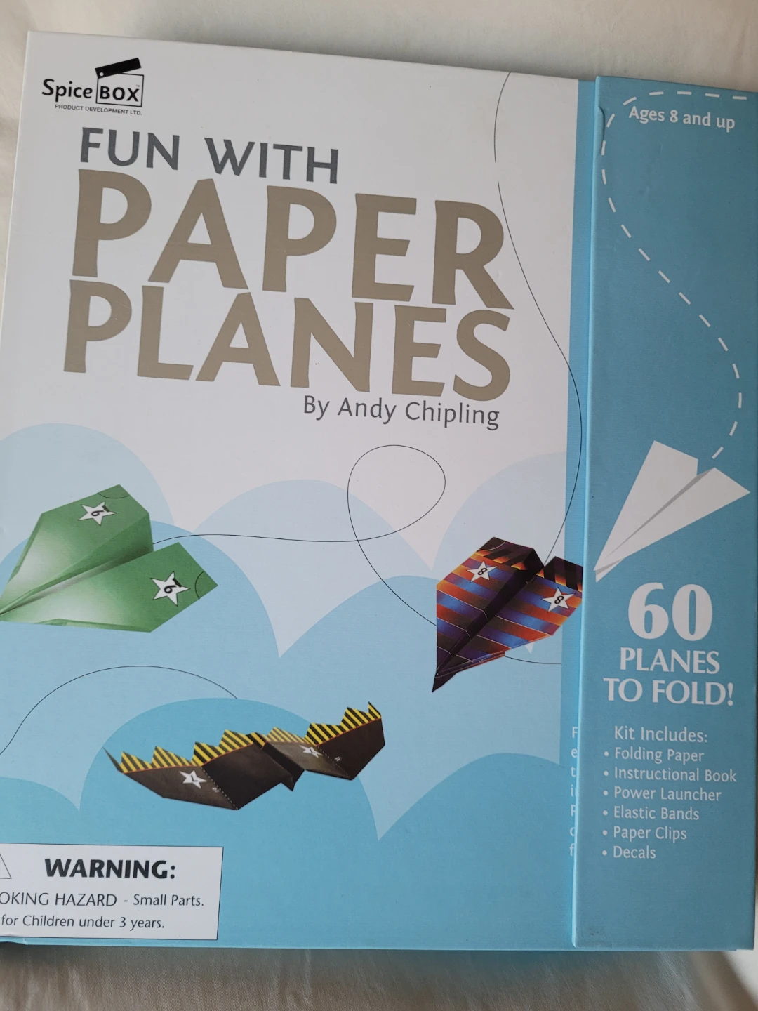 Brand New Fun with Paper Planes Kit