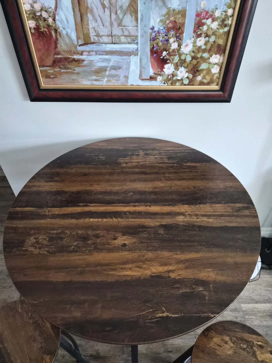 Round Pub Table with 4 Stools - photo 4