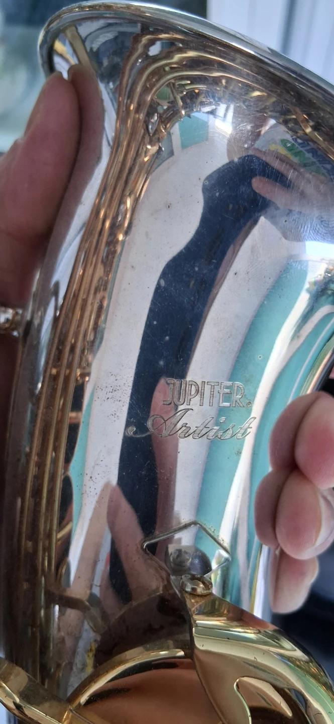 Jupiter Alto Saxophone with Case - photo 3