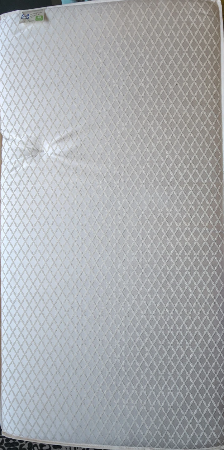 Sealy OmniPedic Naturale Crib Mattress with 2 fitted sheets - photo 4
