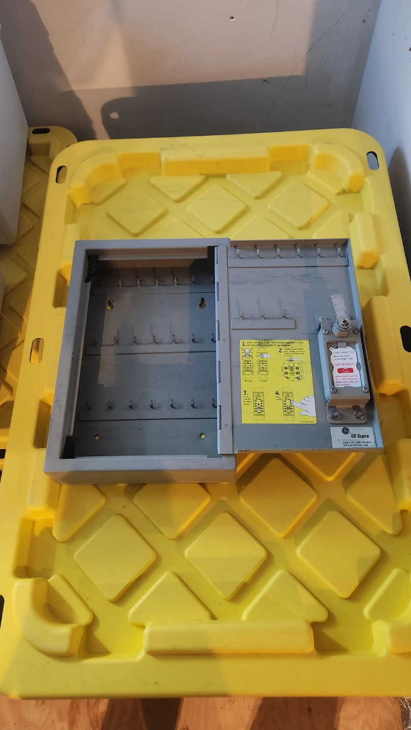 GE Supra Key Safe Lock Box - photo 2