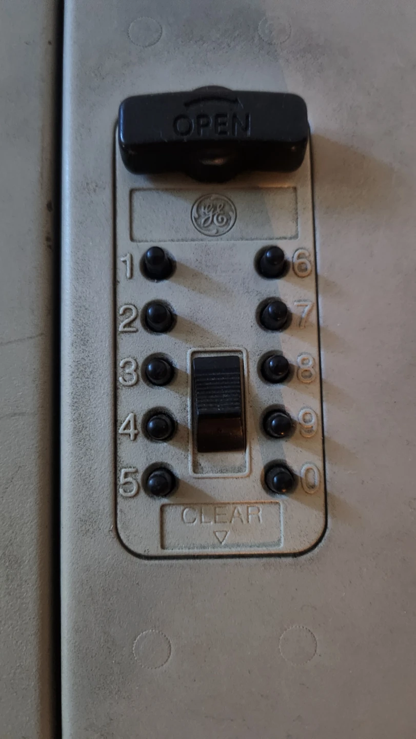 GE Supra Key Safe Lock Box - photo 3