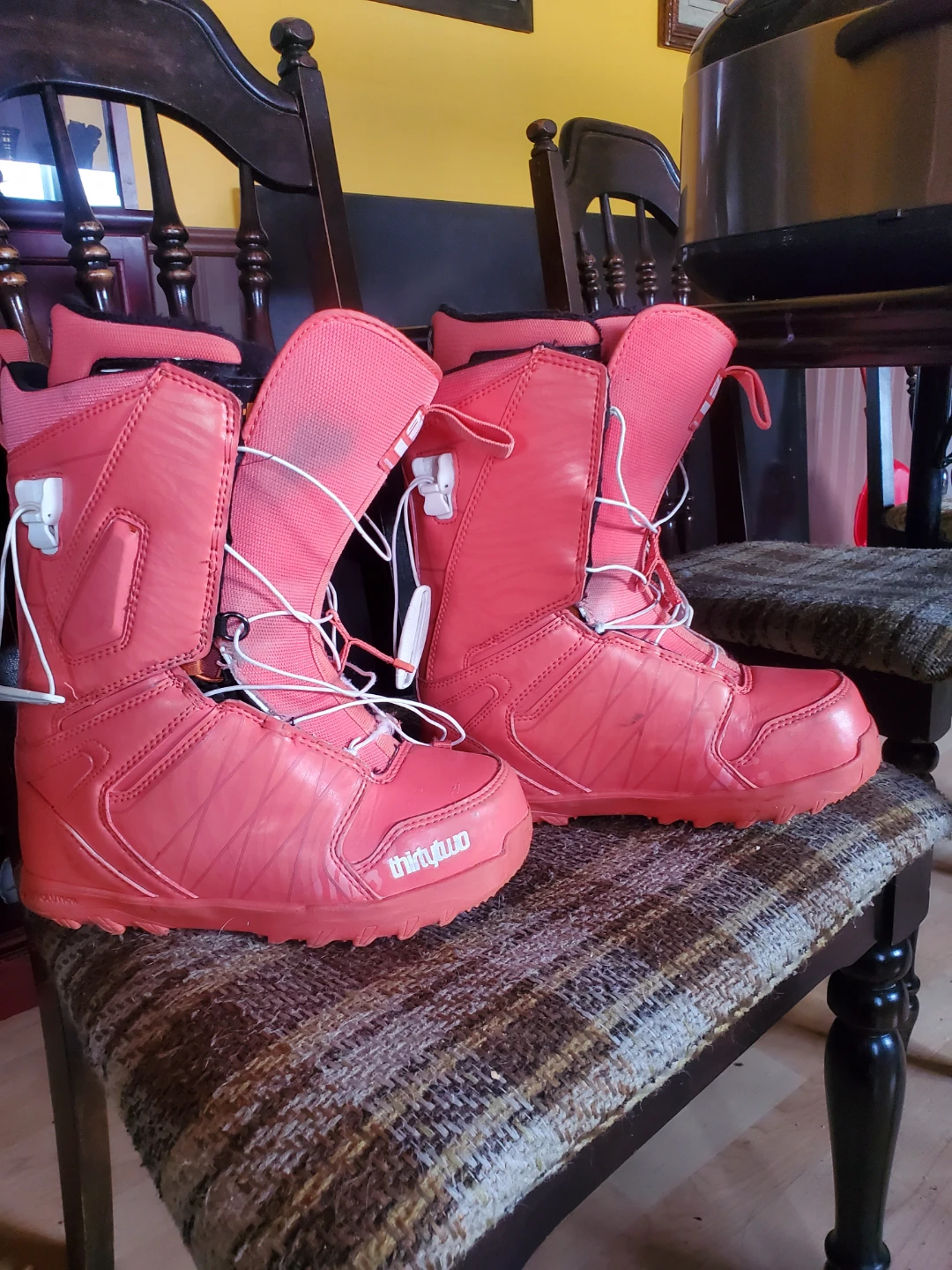 ThirtyTwo Snowboard Boots - Coral Pink - photo 2