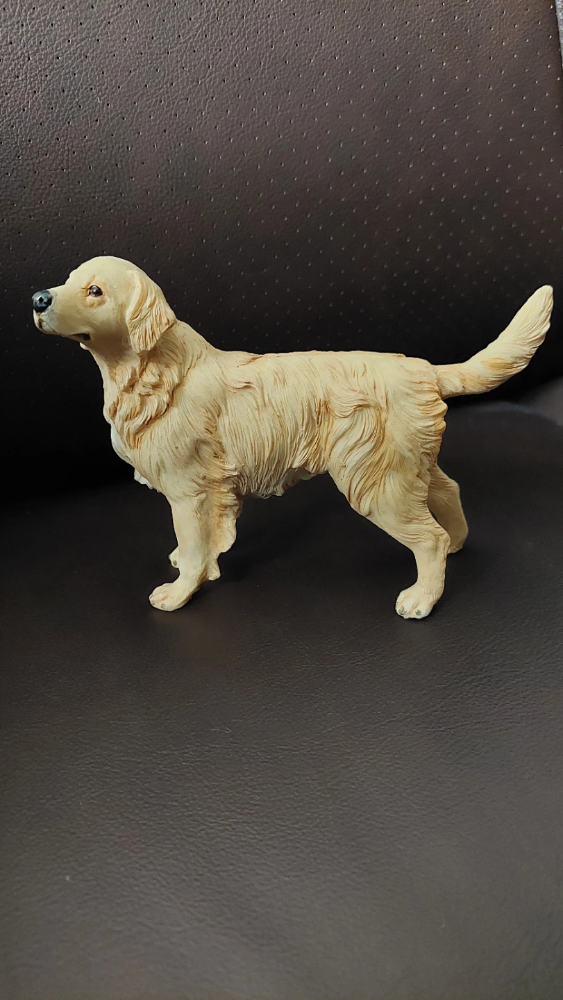 Yellow Lab figurine