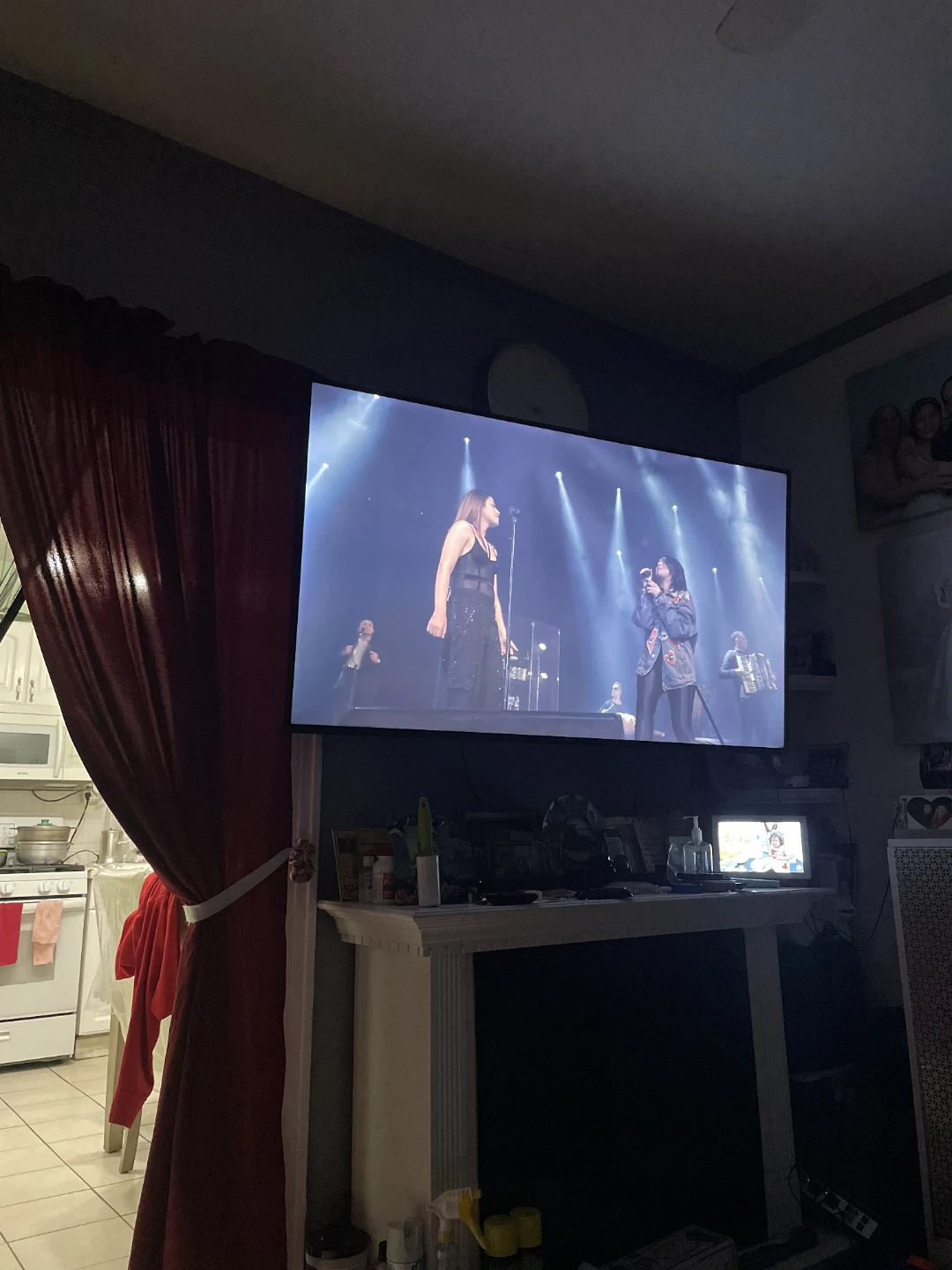 TCL 65" 4K UHD Roku Smart TV - photo 3