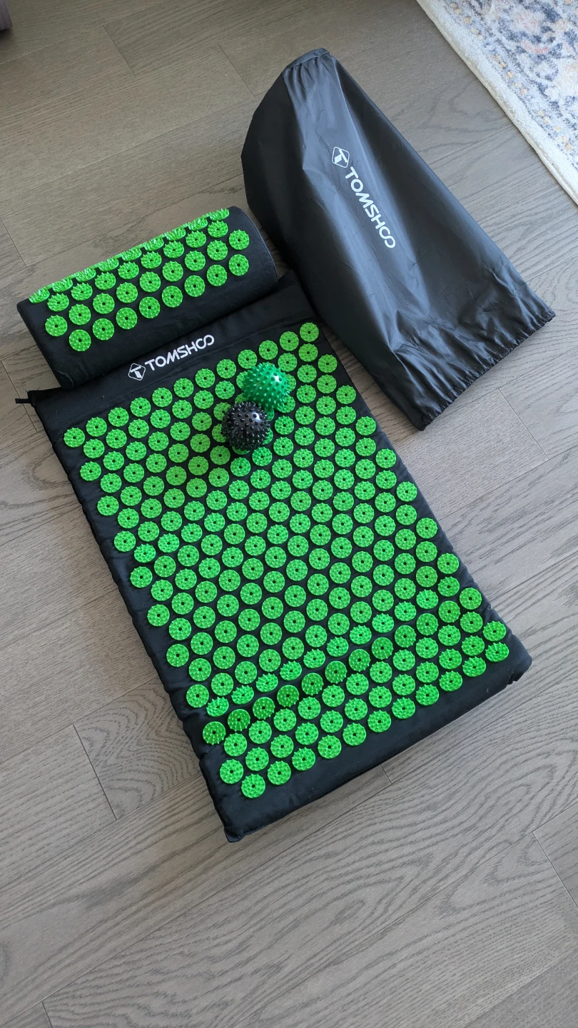 TOMSHCO Acupressure Mat Set with Neck Pillow and Bag