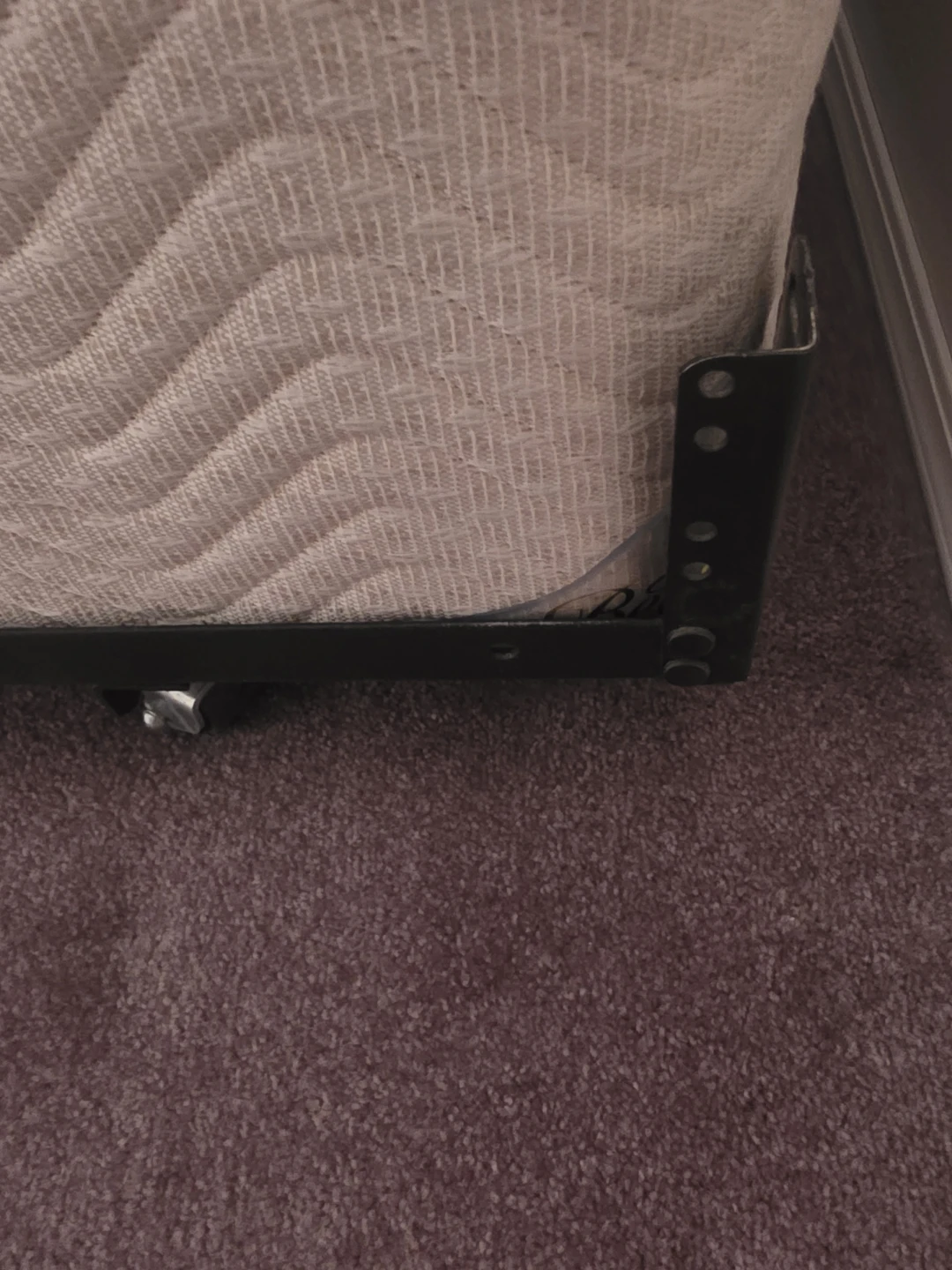Beautyrest Classic Mattress, Box Spring & Metal Frame - photo 4