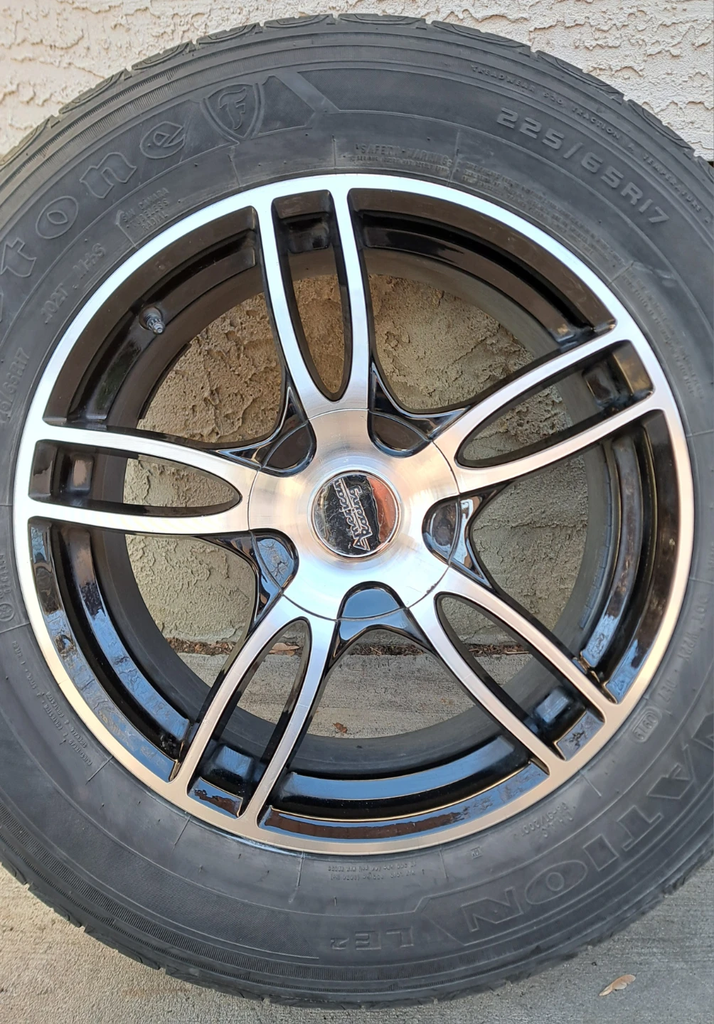 SET OF ALLOY RIMS AND TIRES - photo 2