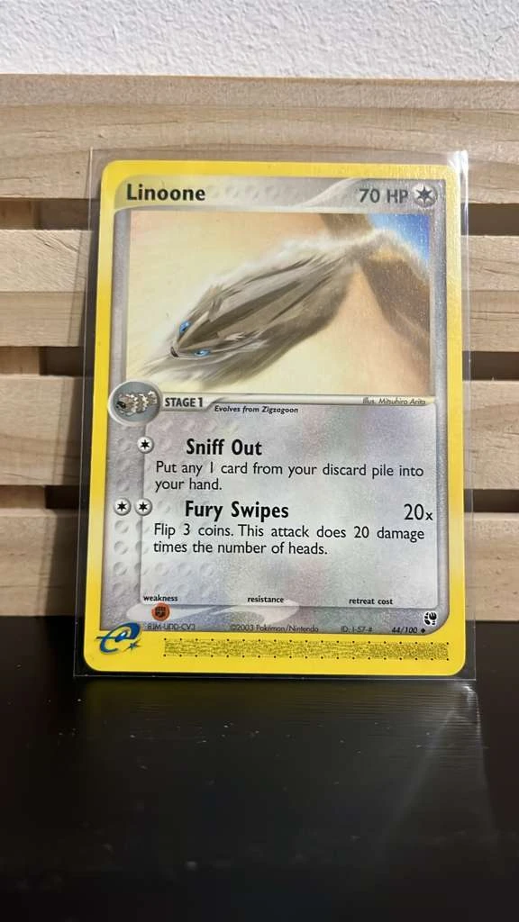 Pokemon Linoone Trading Card 44/100