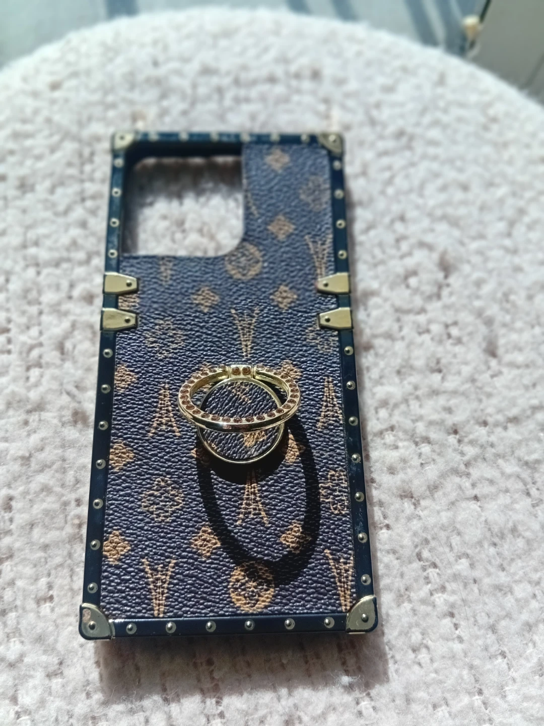 Phone case with ring holder