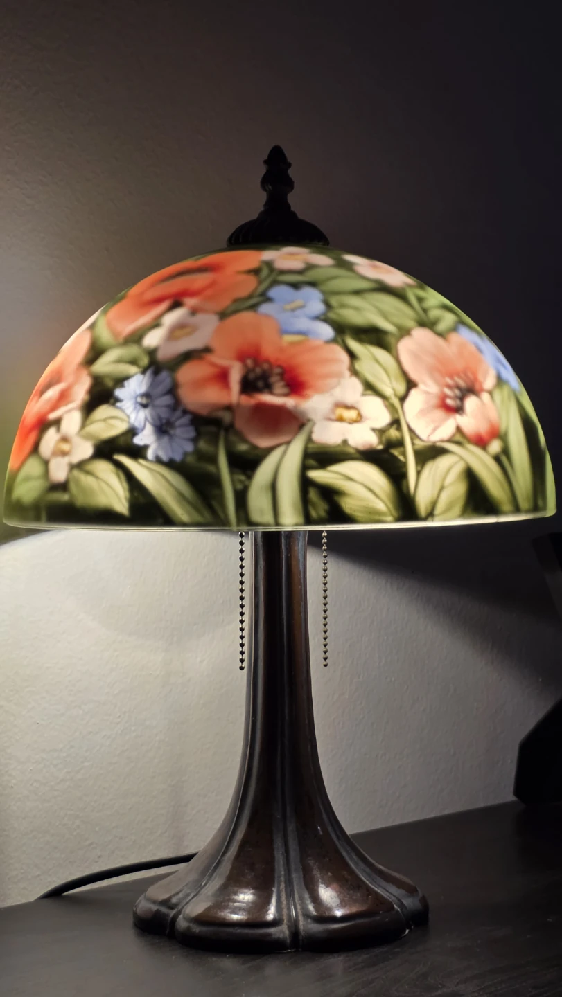 Antique Hand Painted Flower Garden Lamp - photo 2