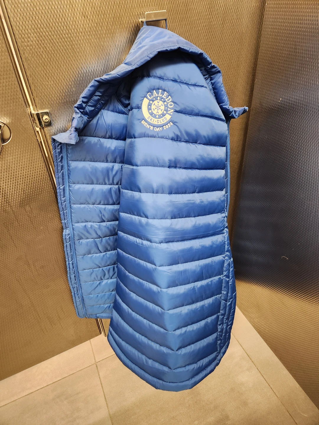 Caledon Ski Club Men's Down Vest - photo 2