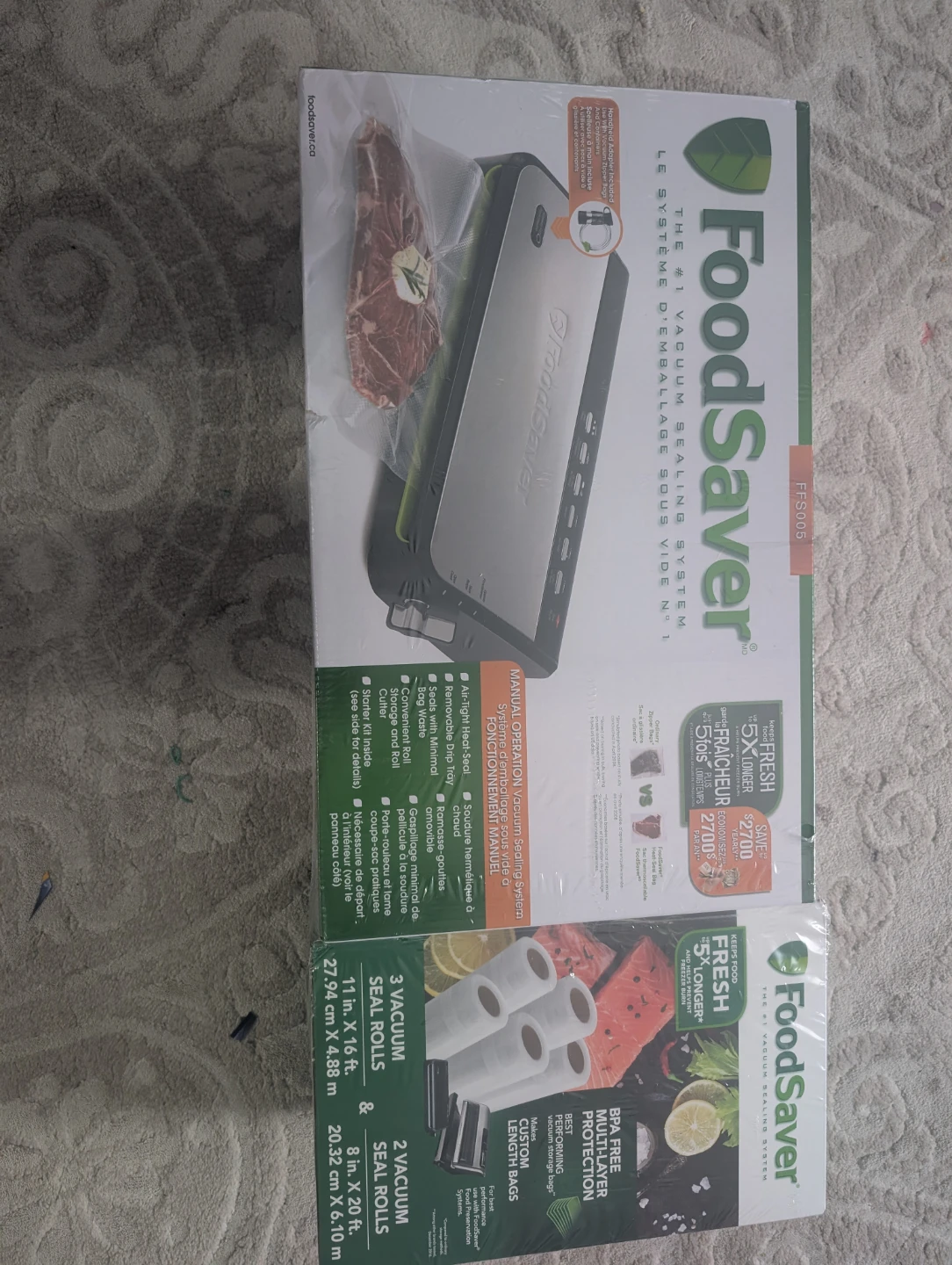 FoodSaver Vacuum Sealing System FFS005