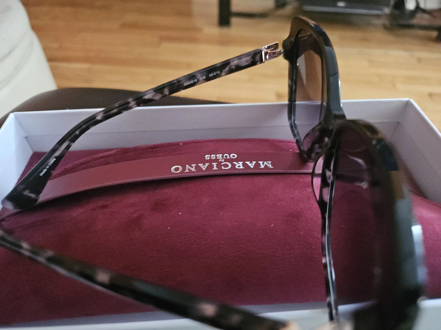 GUESS Marciano Sunglasses - photo 4