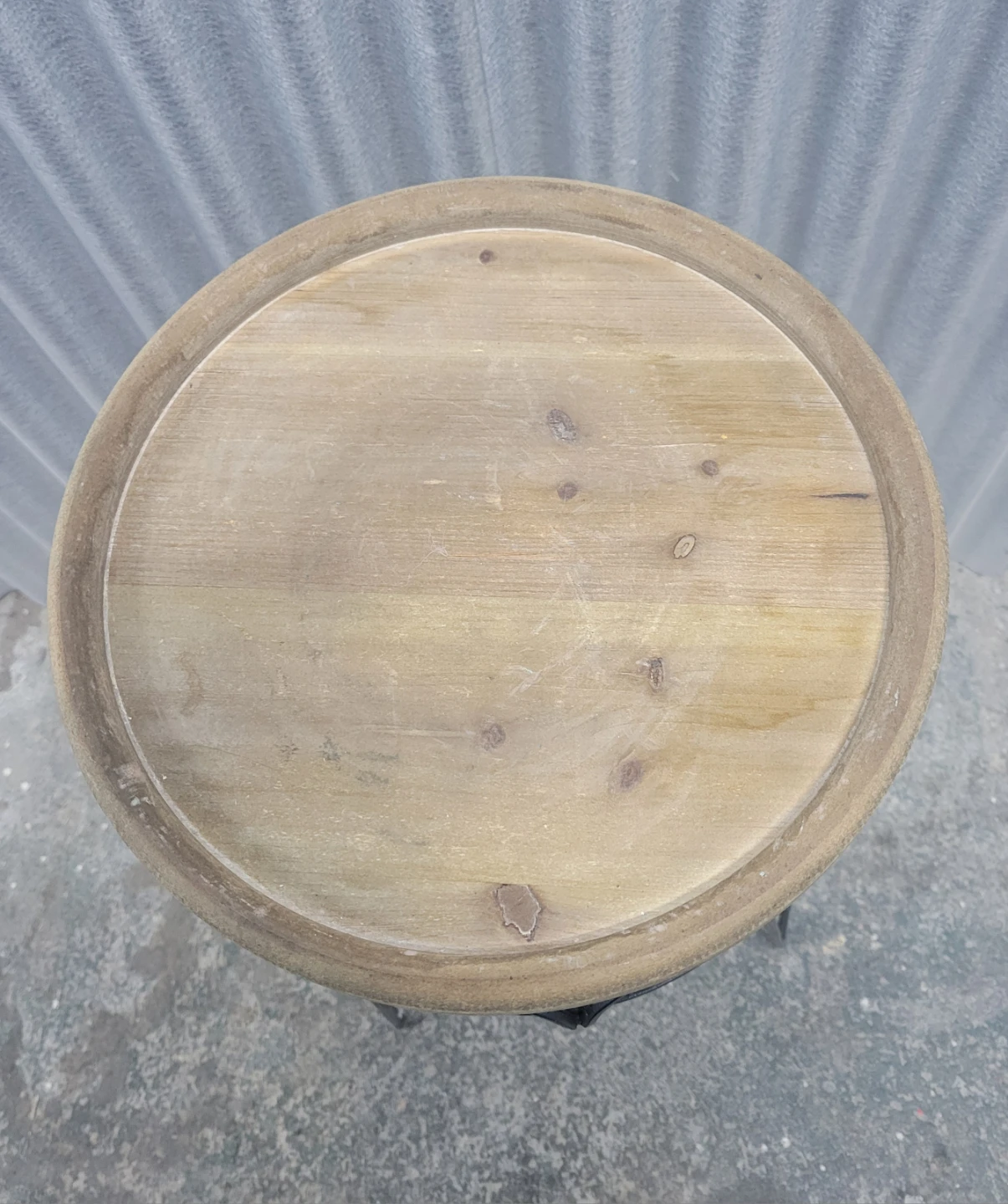 Round Wood Top Plant Stand - photo 2