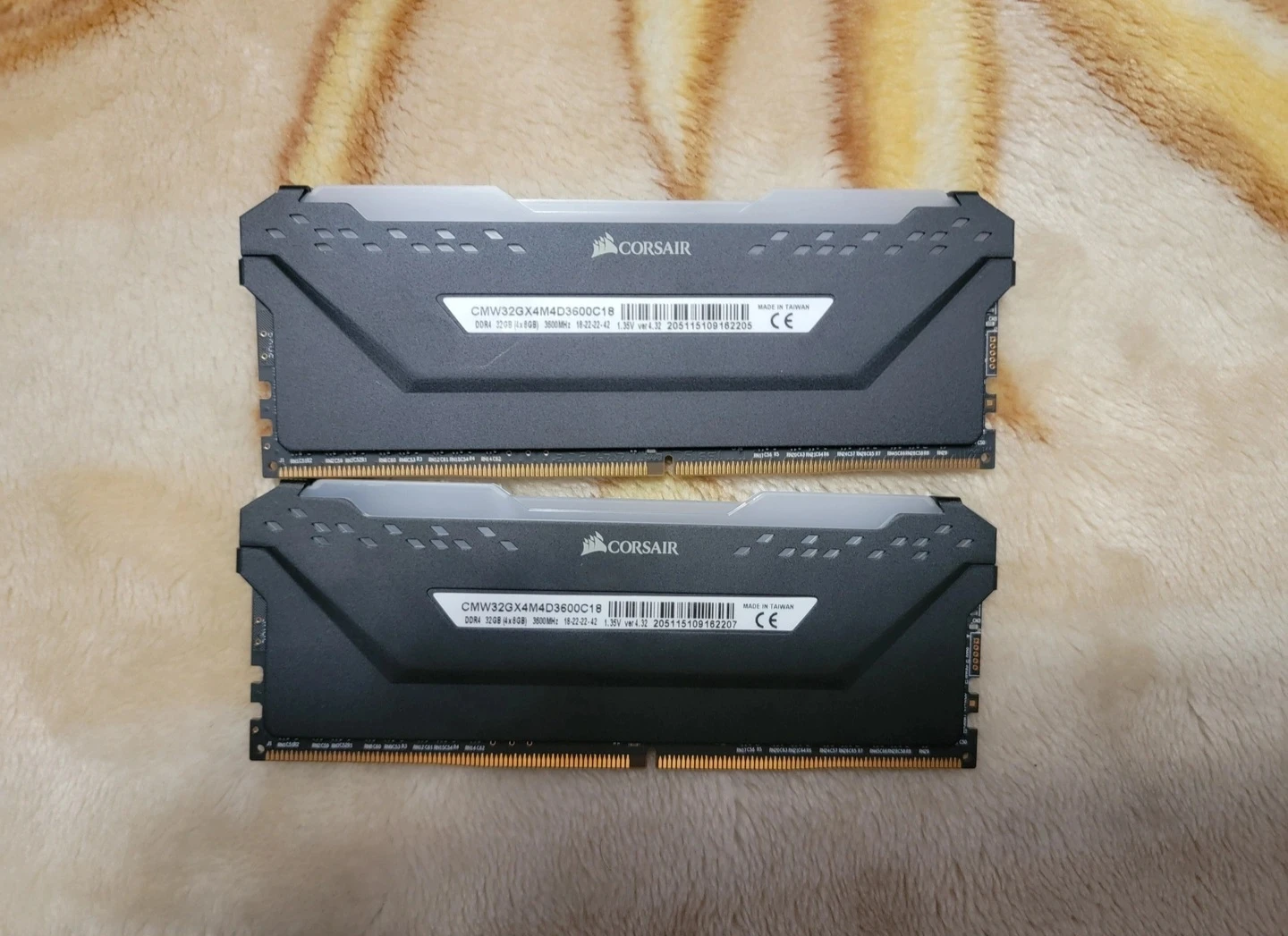Corsair Vengeance Black RGB 16GB (2x8GB) 3600 MHZ - photo 2