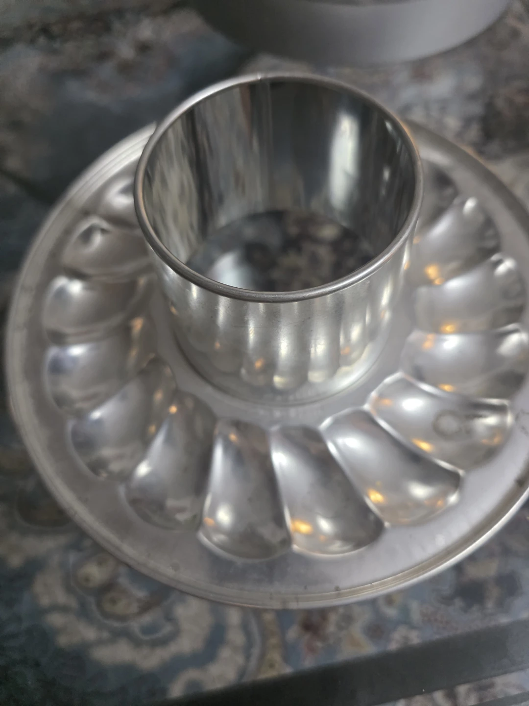 Wilton 10" Angel Food Pan - photo 5
