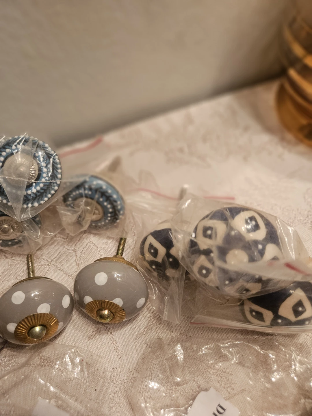 Ceramic Drawer Knobs Set - Assorted Designs 17 pcs - photo 5