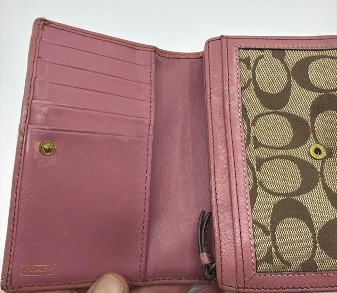 Coach Signature C Monogram Pink Leather Trifold Wallet - photo 4